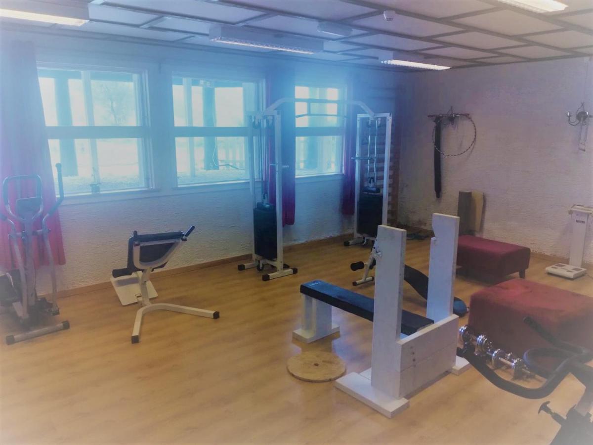 Готель Vikedal Relax Center Екстер'єр фото